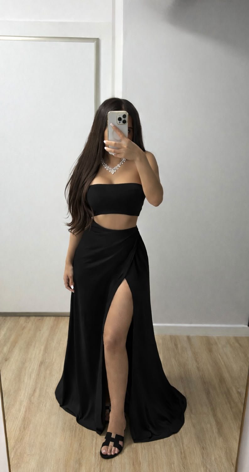 VIP-Massage Frankfurt - Masseurin Lola : Alter: 22, Haarfarbe - BRÜNETT 